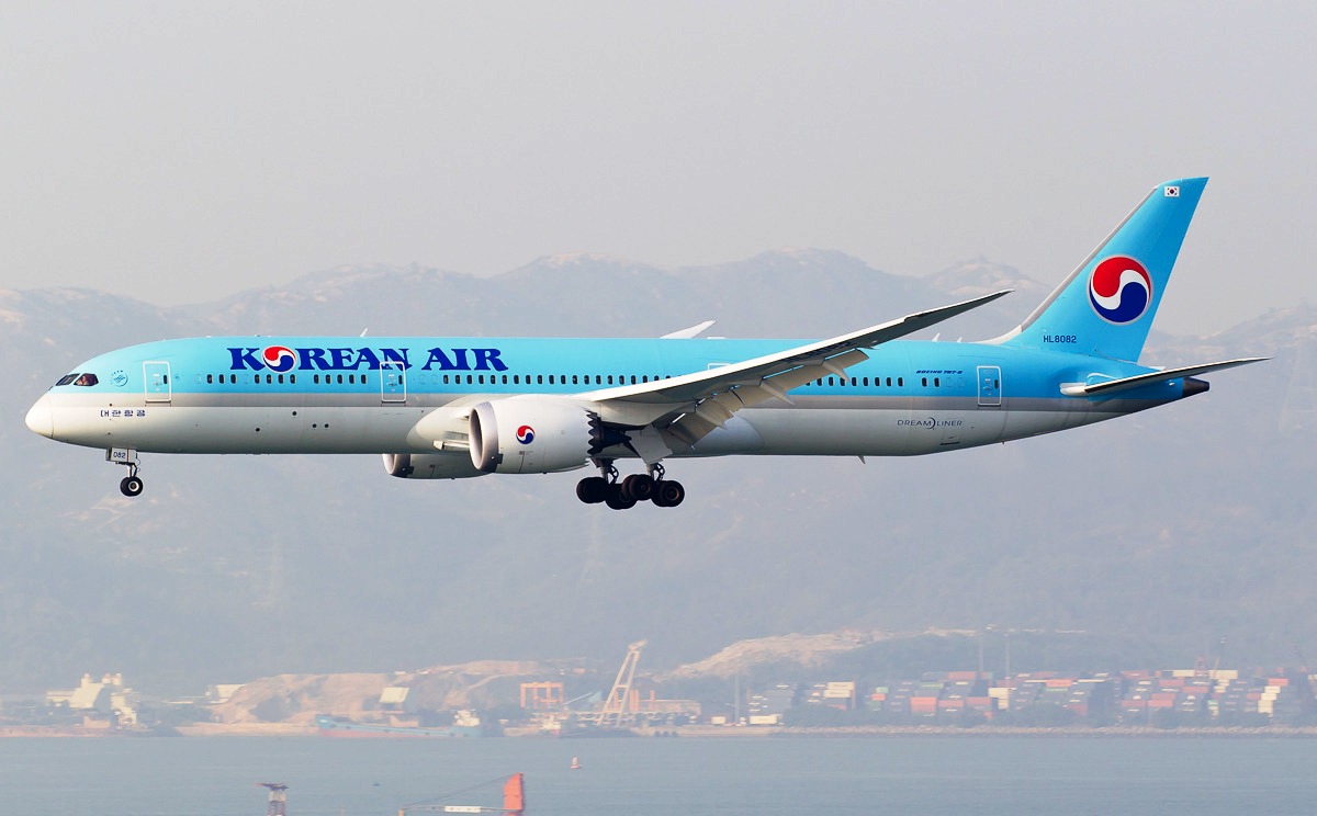 Самолет авиакомпании “Korean Air”